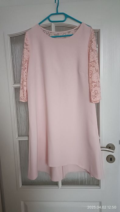 Sukienka pudrowy róż