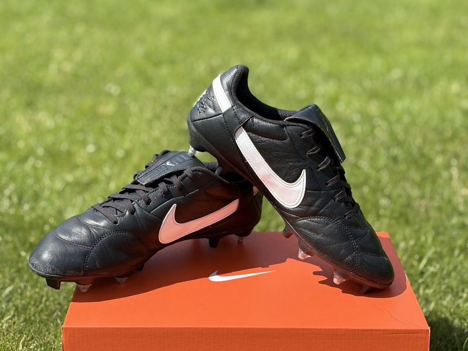 Nike Premier III sg-pro ac wkręty