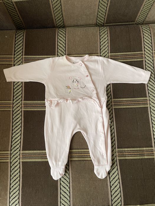 Розовый человечек для новорождённой 0–3 мес