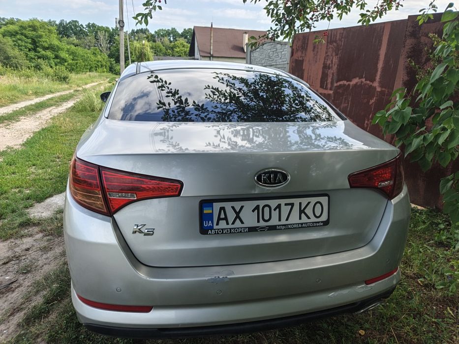 Продам машину Kia k5