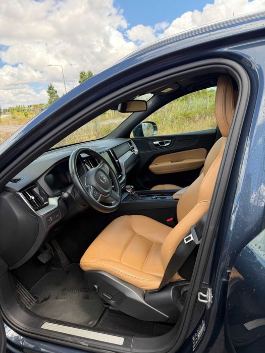 Particular Vende VOLVO XC60 D4