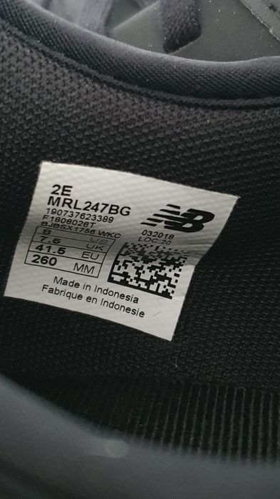 Sneakersy nowe czarne New Balance w rozmiarze 41.5