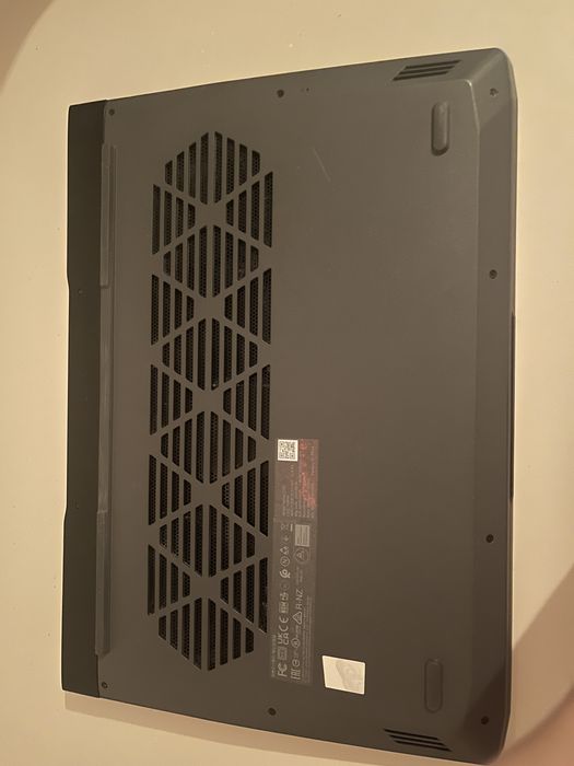 Laptop lenovo LOQ intel i5 12gen, RTX4050