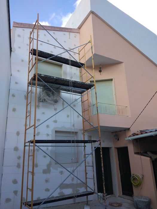 Isolamento térmico/Capoto, Telhado e Remodelação Obras Civil