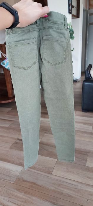 Spodnie jeansy rurki dla dziewczynki 110