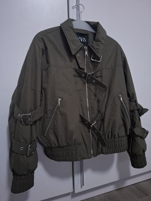 куртка бомбер оверсайз Zara