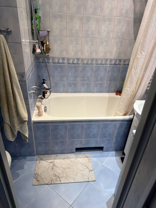 Na sprzedaż 4-pokojowe mieszkanie 73 m²