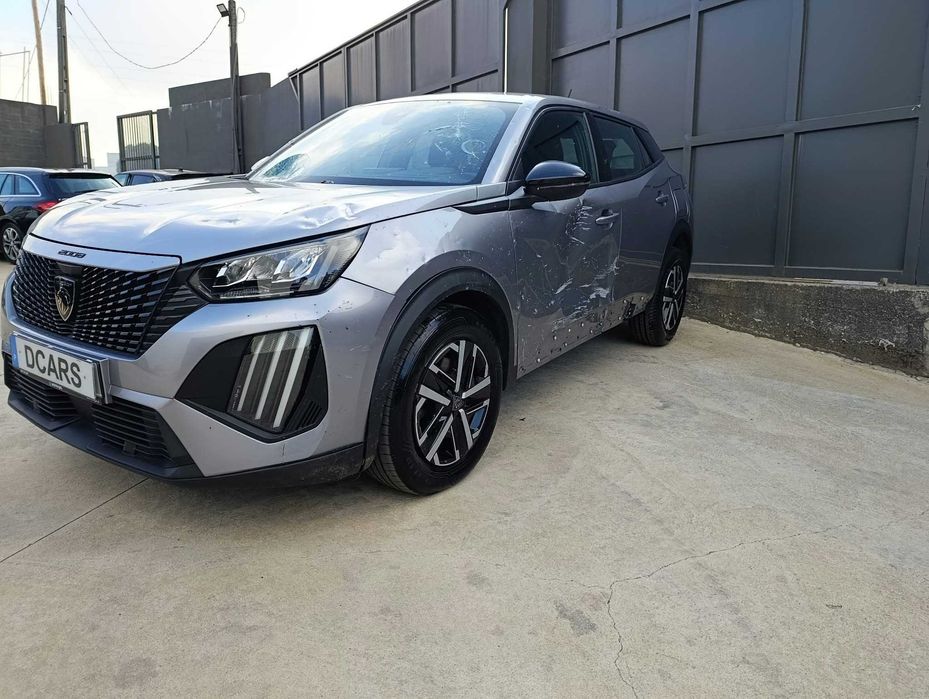 Peugeot 2008 1.5HDI Active EAT8