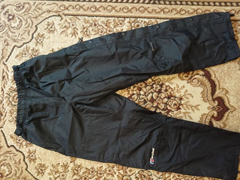 Штани berghaus у хорошому стані