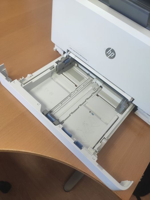 Impressora/scanner HP Color LaserJet Pro MFP M281fdw