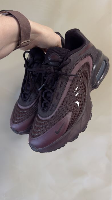 Nike Air Max 40.5