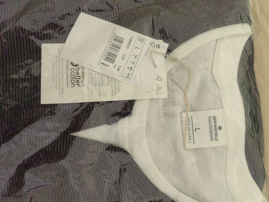 2 Sweat shirts novas da Springfield embaladas.