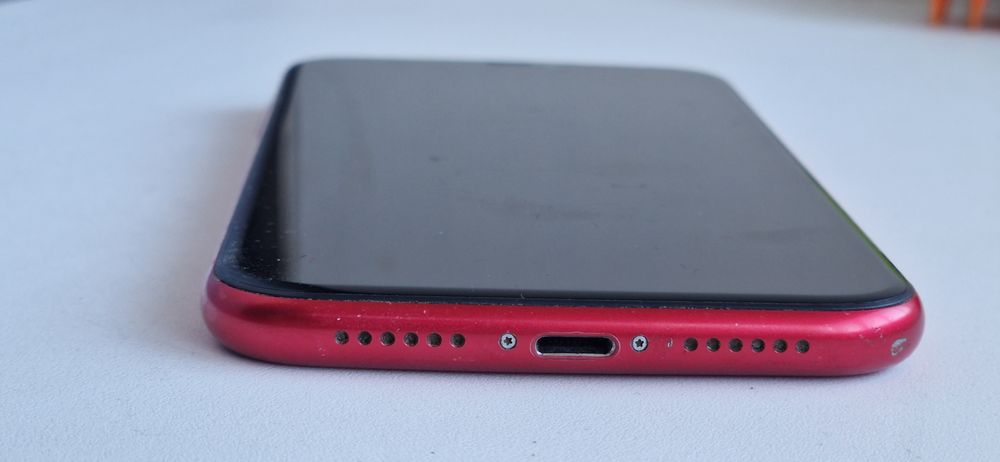 Apple iPhone 11 128GB Product Red