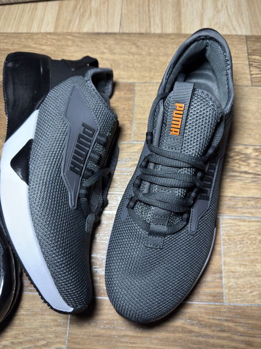 Чоловічі кросівки , легкі та зручні. Текстиль,пінаЦіна з урахуванням %