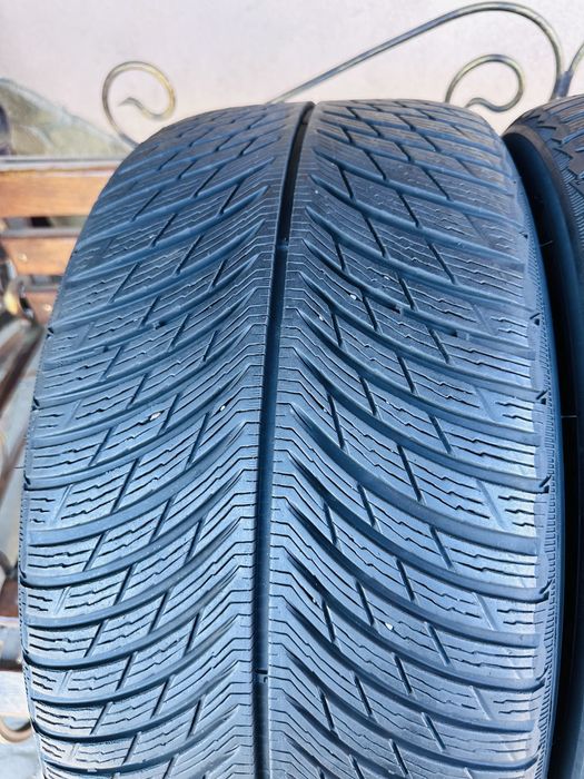 Шини зимові різноширокі 285/40 265/40 R19 (102V) Michelin Pilot Alpin 5