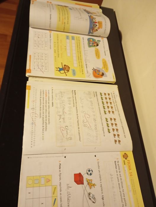 Livros escolares