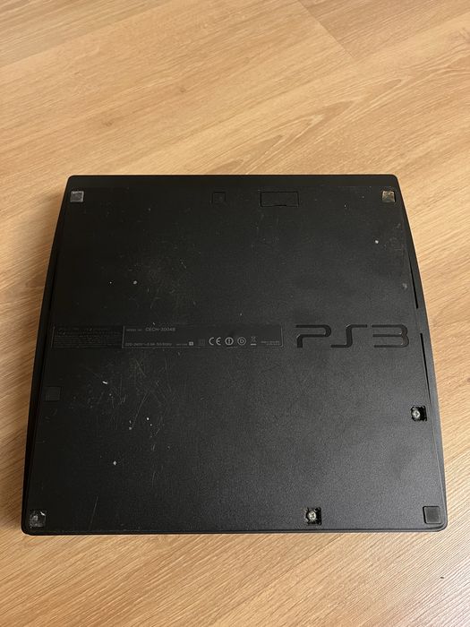 PS3 Slim Desbloqueada + Jogos
