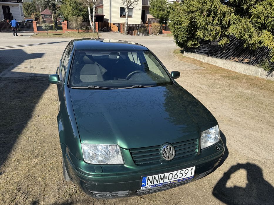 Volkswagen bora 1.6 sr lpg