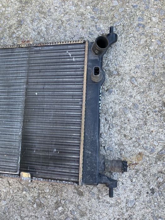 Opel Astra f 1 chlodnica wody plynu