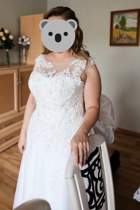 Suknia ślubna r. 50