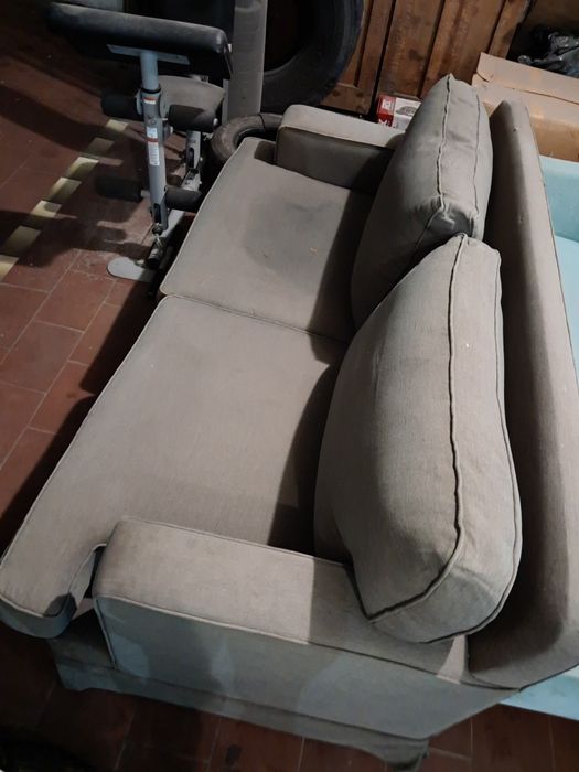 Sofá Cinza 2 lugares