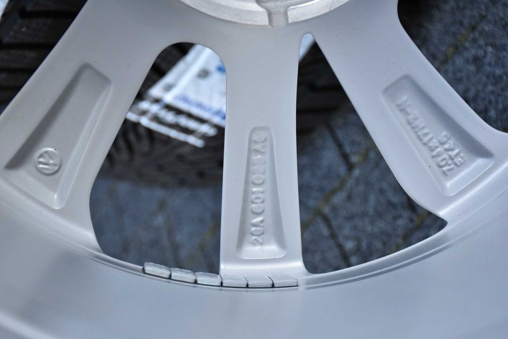 Nowe koła zimowe OEM VOLKSWAGEN VW T-Roc T Roc 2GA Johannesburg 17"