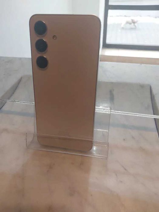 (3627/25) Samsung Galaxy S24 8/128GB