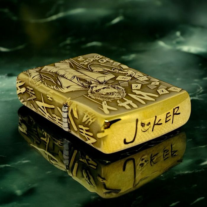 Нова оригінальна запальничка Zippo Joker Armor