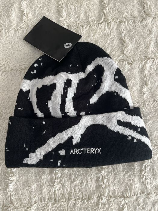 Czapja arc'teryx