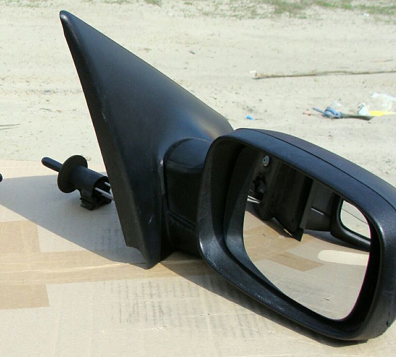 Зеркало правое Рено Меган 2