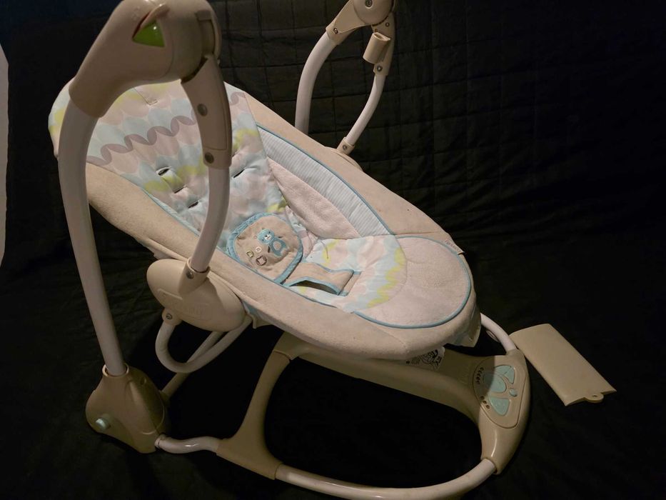 Leżaczek bujaczek dla niemowląt