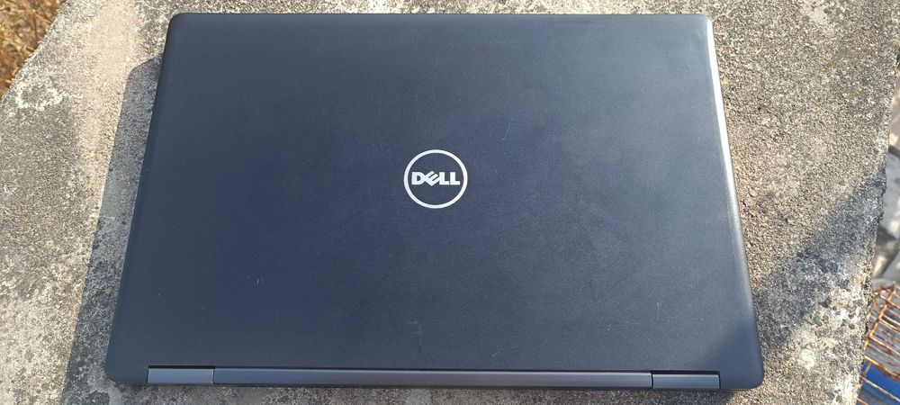 Portatil Dell Precision 3520 i7-7700HQ/16GB RAM/512GB NvME/Win11Pro