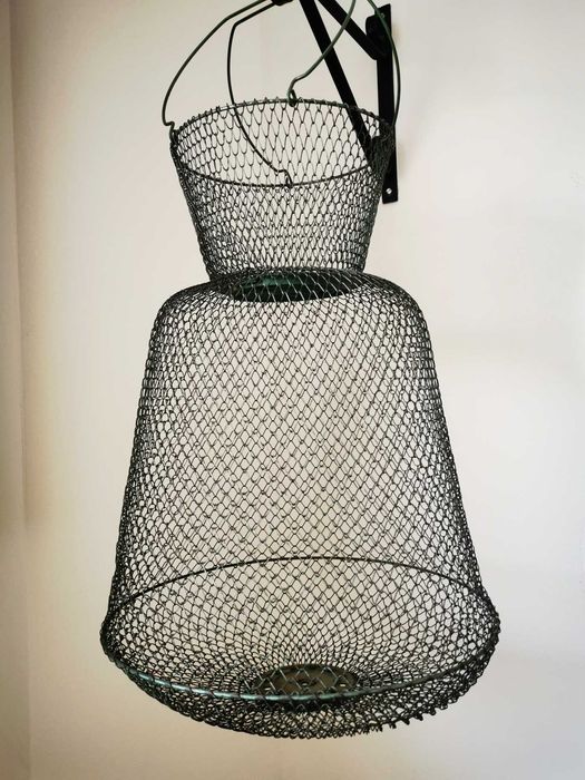 Cesto de pesca metálico -Sem Uso