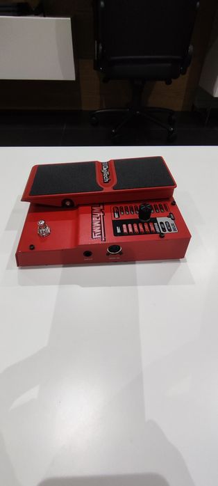 Pedal Digitech wahmmy