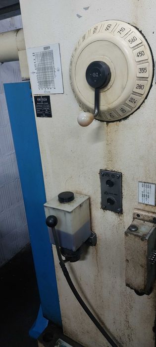 Frezarka uniwersalna Unitech FW400