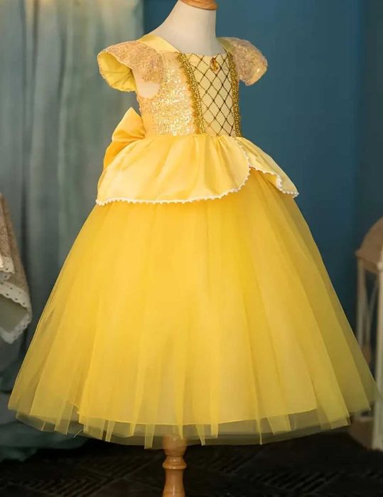 Nowa suknia Bella Piękna i Bestia, r. 116/122 przebranie