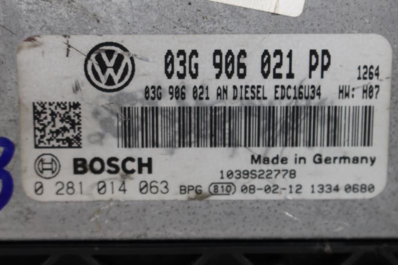 Centralina motor / ECU VOLKSWAGEN Golf V (1K1)