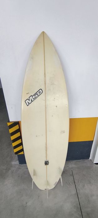 Prancha Surf MSD 5.10 com quilhas Marlin
