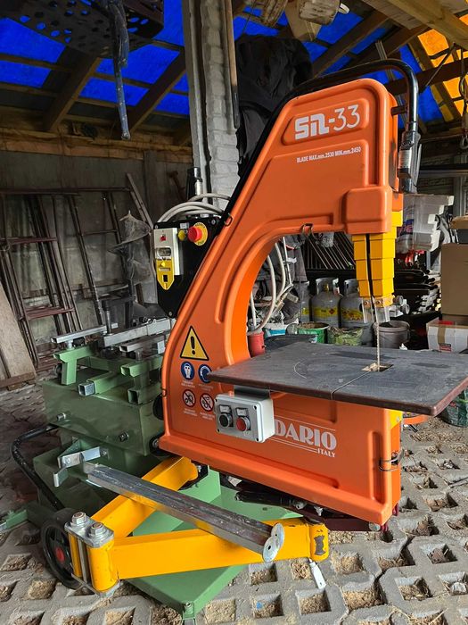 Dario piła taśmowa do drewna na wysięgniku