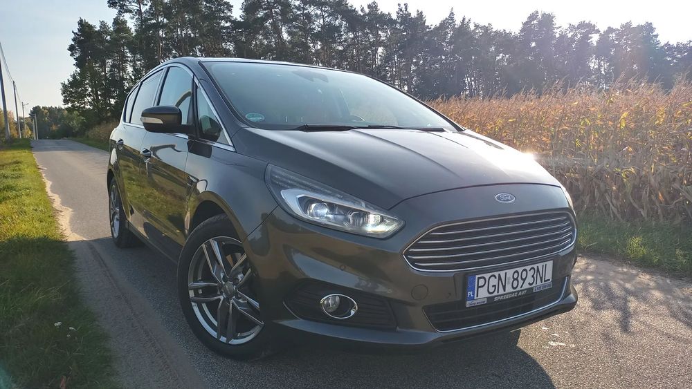 Ford S-Max