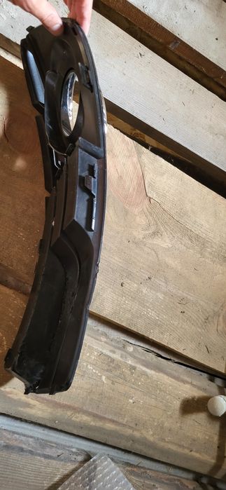 Решітрка протитуманки audi Q5 рестайлінг