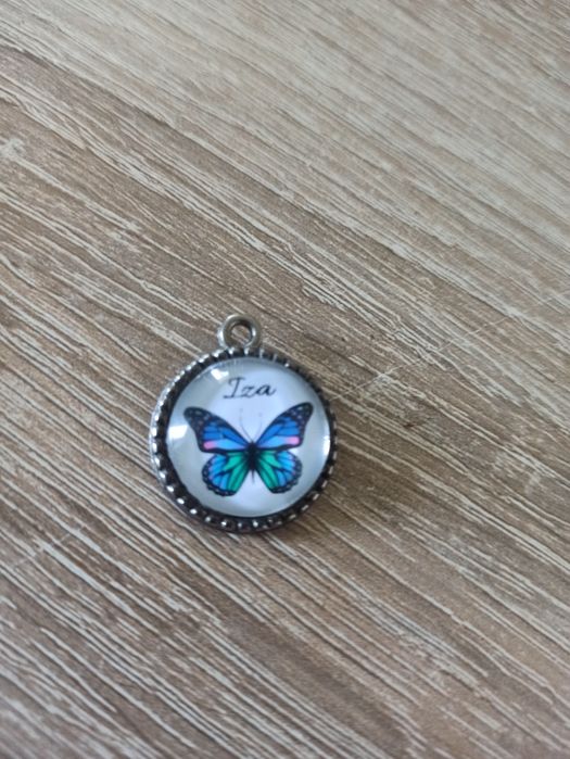 Zawieszka z imieniem IZA