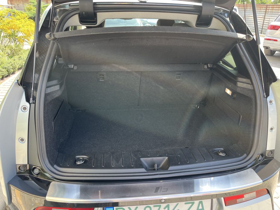 Електромобіль BMW I3