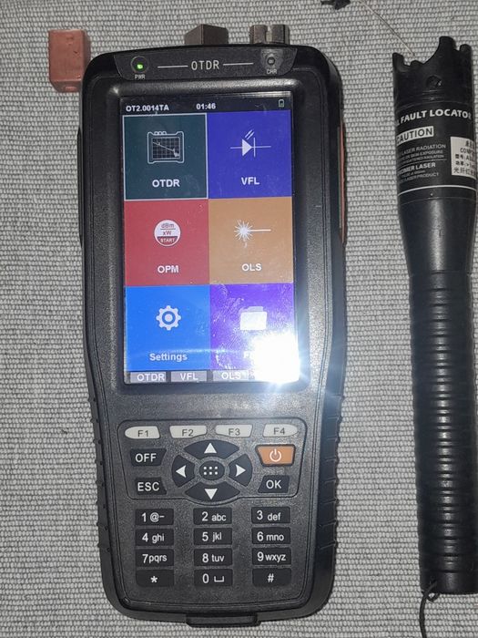 Оптический рефлектометр OTDR 1310/1550 нм (опционально) с сенсорным эк