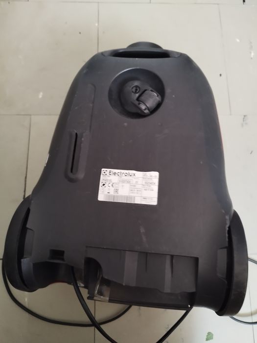 Odkurzacz Electrolux ZP400EL uszkodzony sprawny