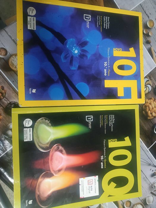 Livros de física e química 10 ano