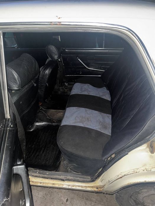 Продам 2106 на ходу полном торг