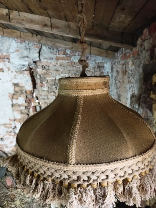 Żyrandol z abażurem materiałowym