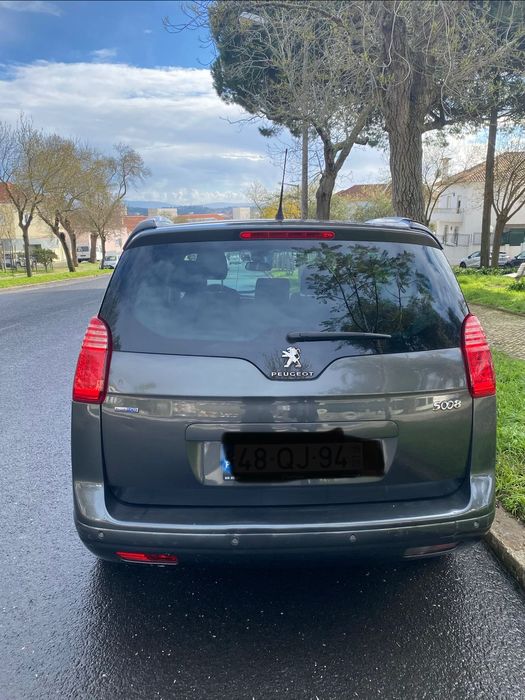 Peugeot 5008 Blue HDI