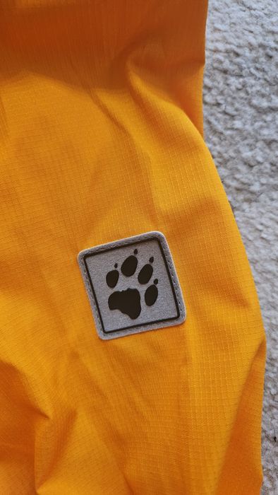 Kurtka  damska wiatrowka Jack Wolfskin
